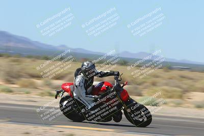 media/Sep-25-2023-Moto Forza (Mon) [[81ffa65e0a]]/B-C Group/Session 3 (Turn 16 Inside)/